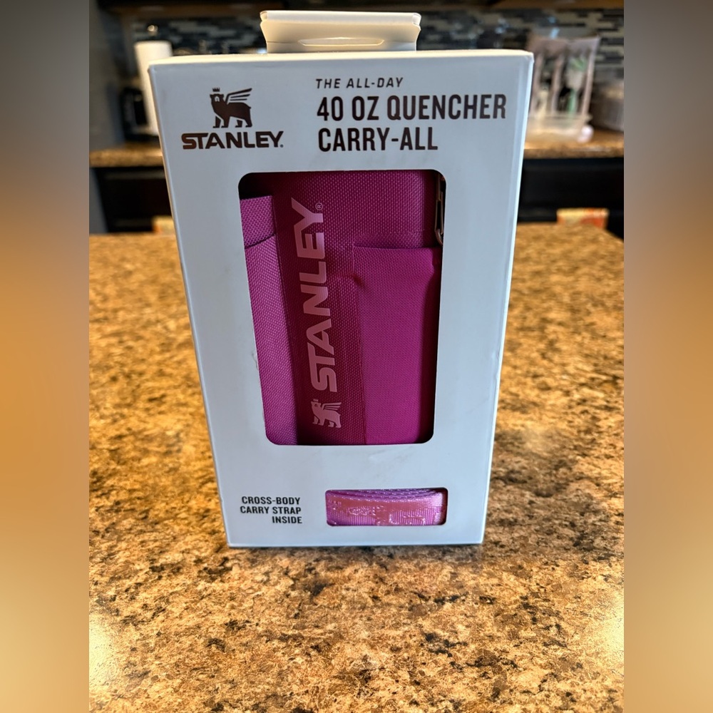 Stanley Pink 40 oz Quencher Carry-All